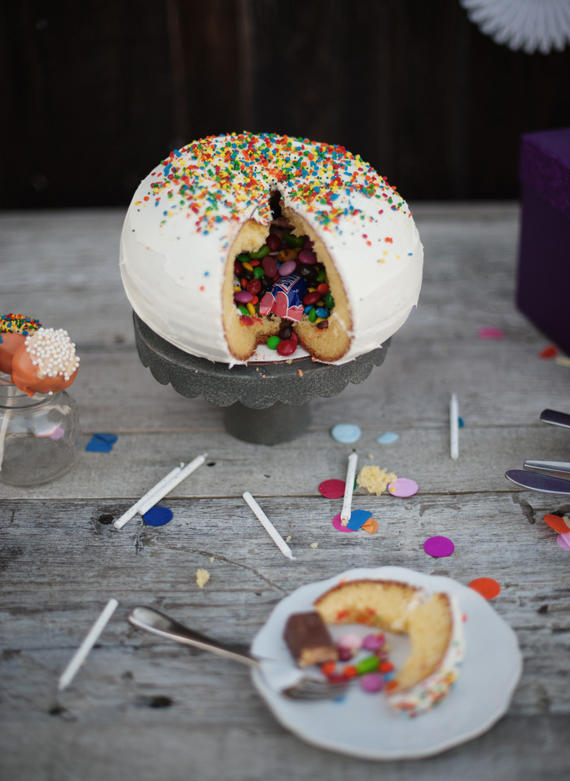 pinata-cake.jpg