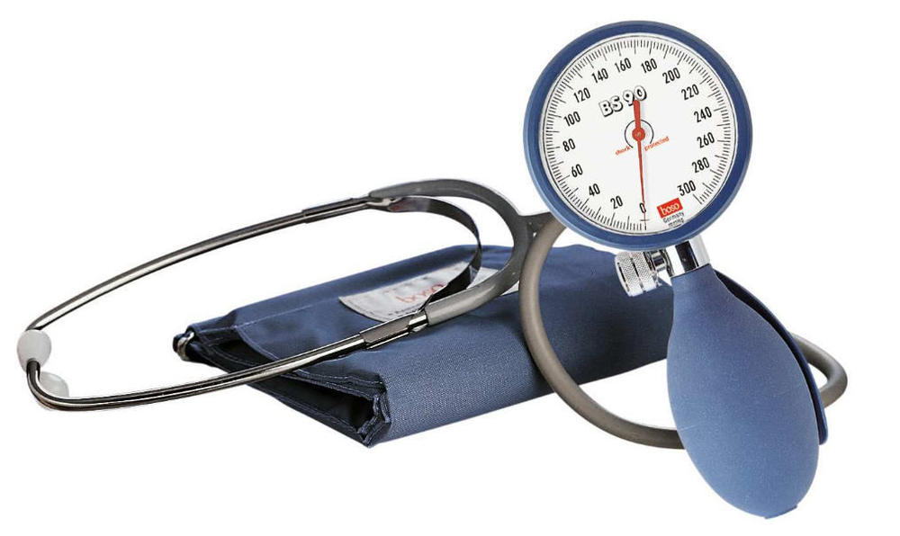hand-held-aneroid-sphygmomanometer-with-stethoscope-67891-133281.jpg