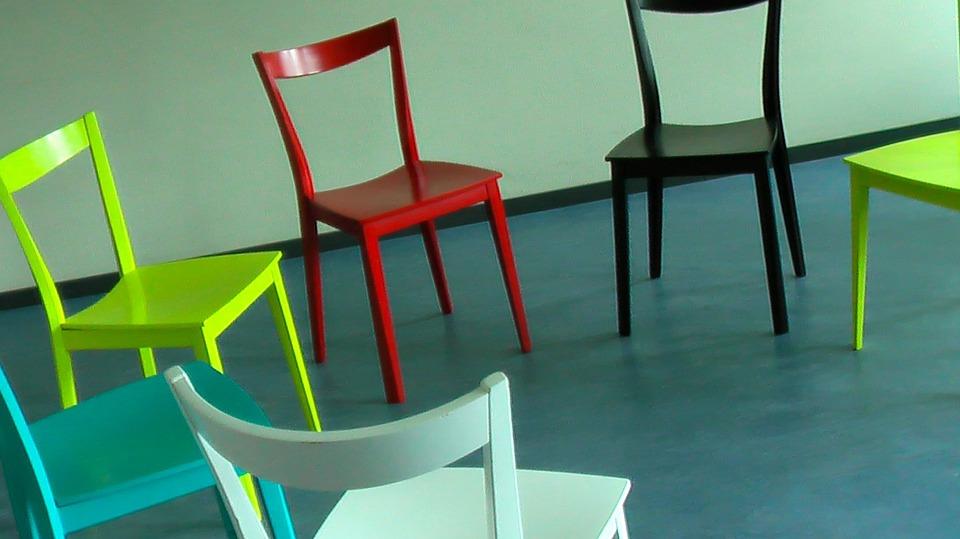 chairs_in_circle.jpg