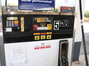 Gas pump