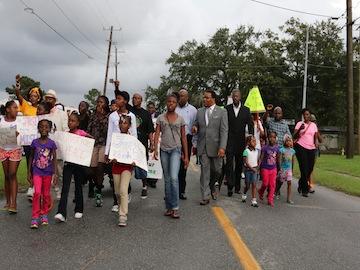 Protesters in West Savannah. Photo: Emily Jones