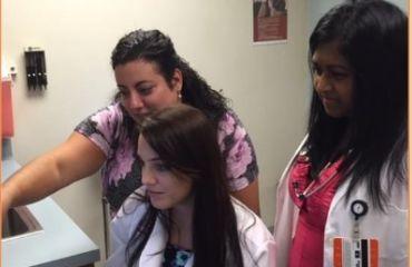 Students at Mercer University&#039;s medical school