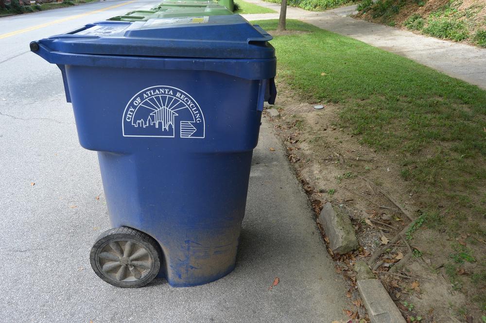 A recycling bin waits for pickup the day before Atlanta residents can start earning incentives. A recycling bin waits for pickup the day before Atlanta residents can start earning incentives.