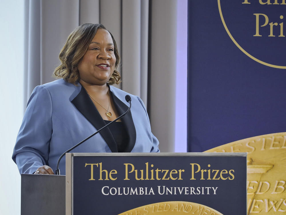Dana Canedy announces 2019 Pulitzer winners at a ceremony in New York.