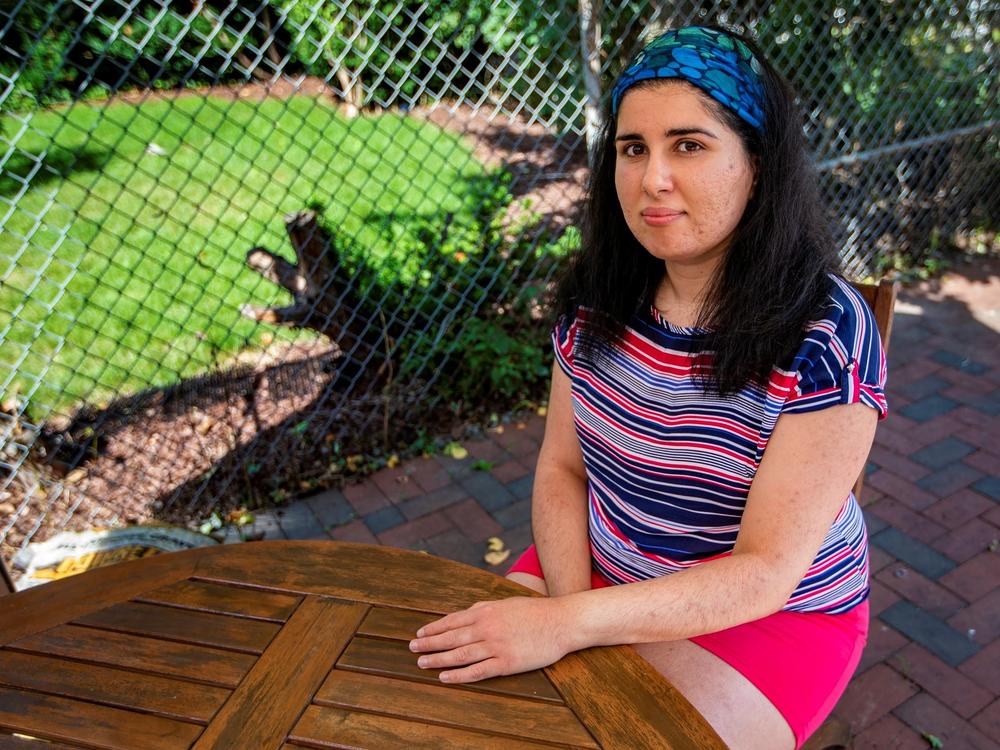 Simge Topaloğlu, a Turkish citizen pursuing her doctorate at Harvard University, was caught off-guard by a new international student visa regulation put forward by U.S. Immigration and Customs Enforcement earlier this week.