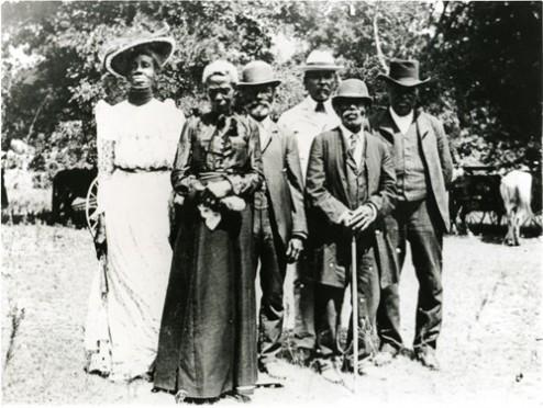 Men and women gather at a Texas Juneteenth Day Celebration in 1900.