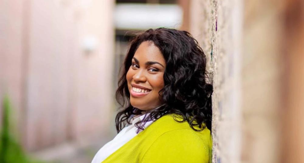 Angie Thomas