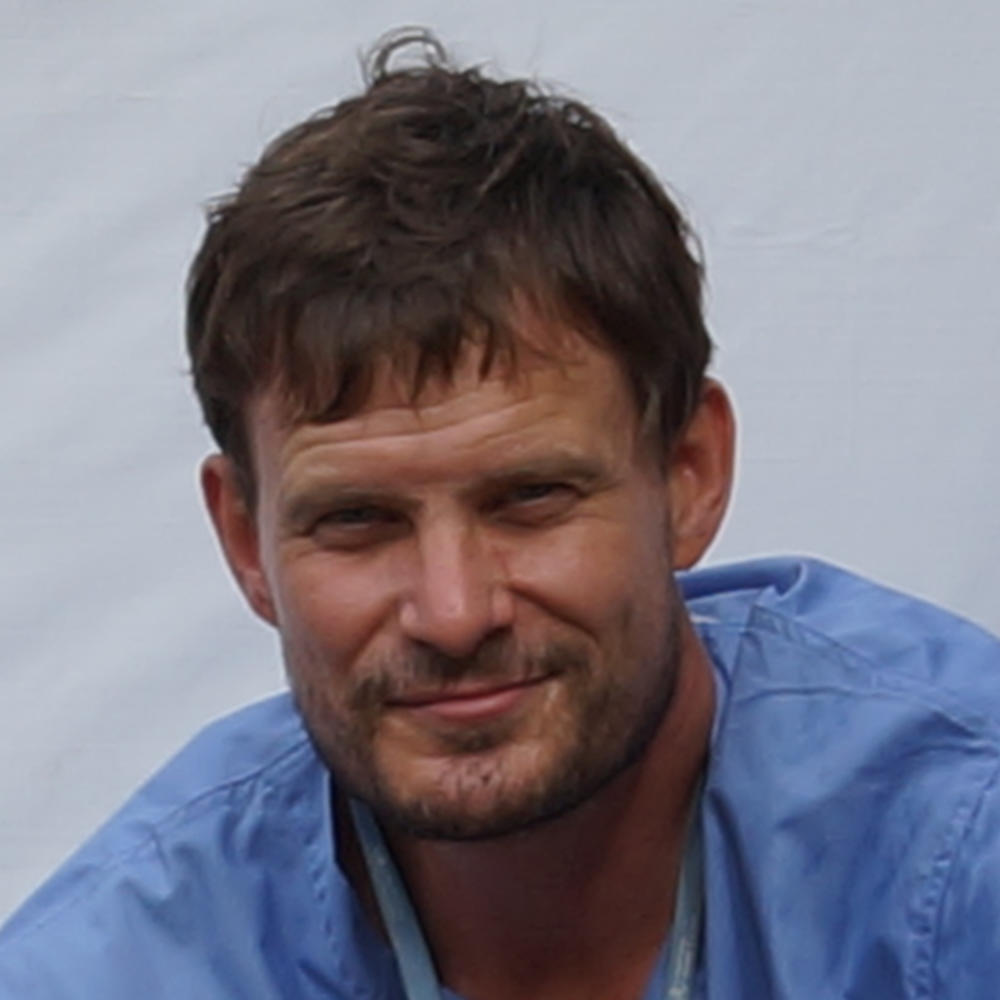 Dr. Ian Crozier