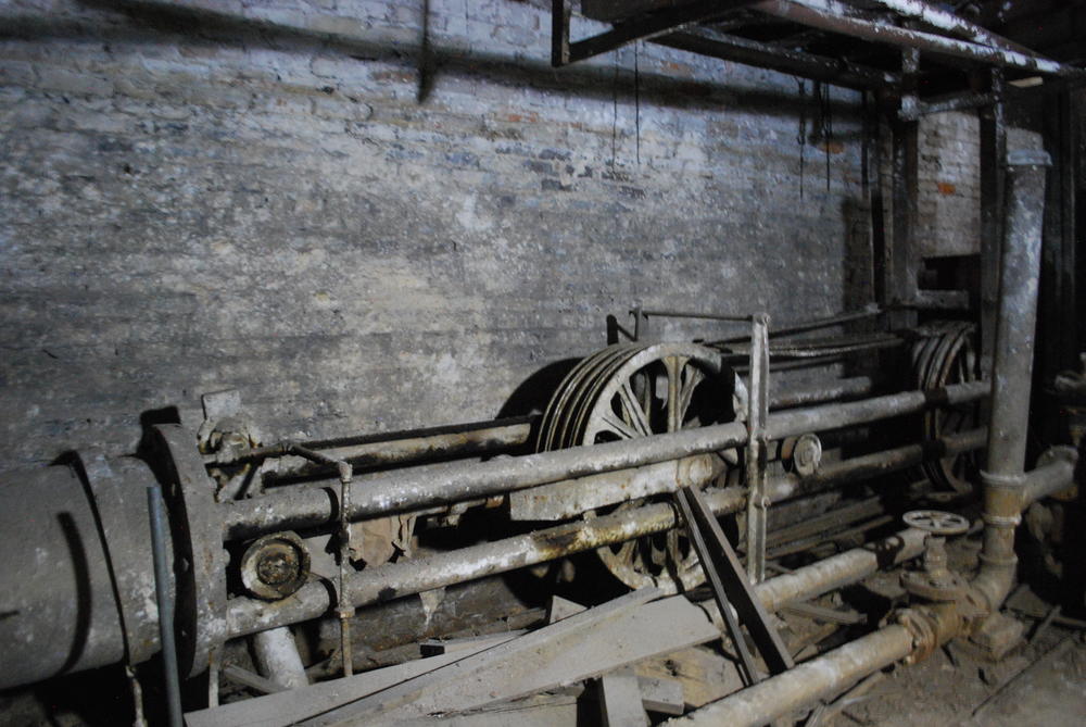 An elevator for moving cotton. 