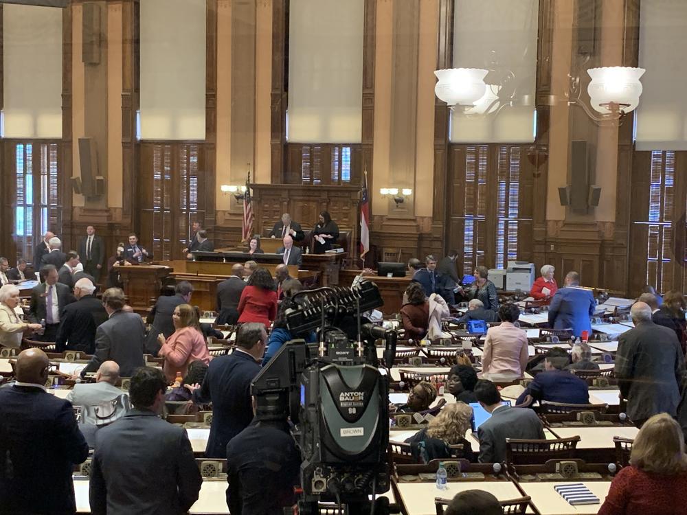 State Senators voted yesterday after more than seven hours of debate to pass an agreement giving the governor broad powers to respond to the coronavirus outbreak.