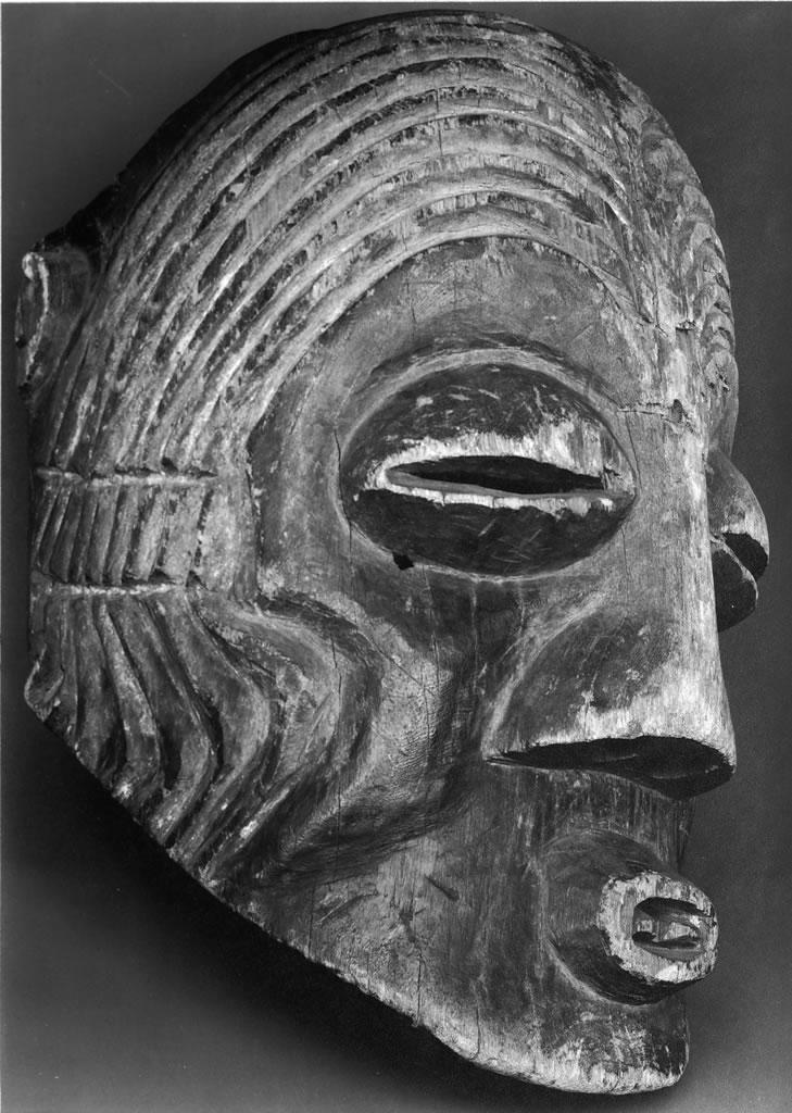 In advance of an exhibition of African sculpture, The Museum of Modern Art in New York hired Walker Evans to photograph the collection of nearly 500 objects from which the show was drawn. 