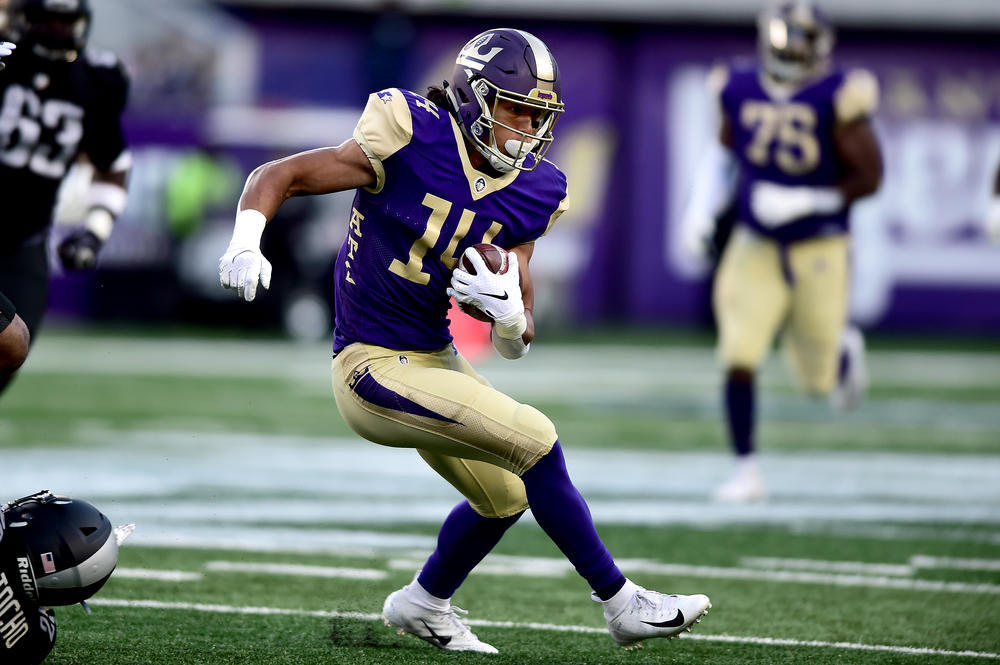 Malachi Jones (14) of the Atlanta Legends