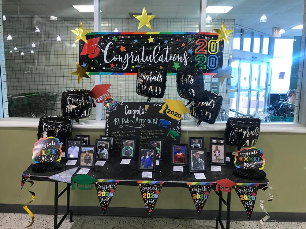 Publix grocery store in Macon celebrates their workers who are graduating this year.