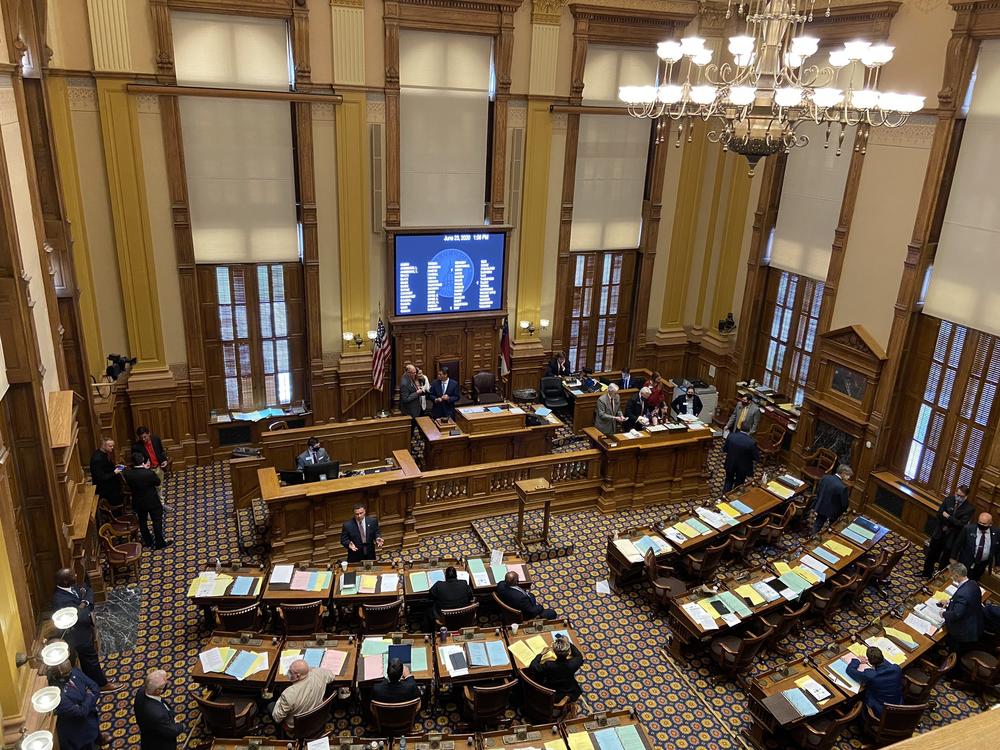 HB 426, hate crimes bill passes Senate.