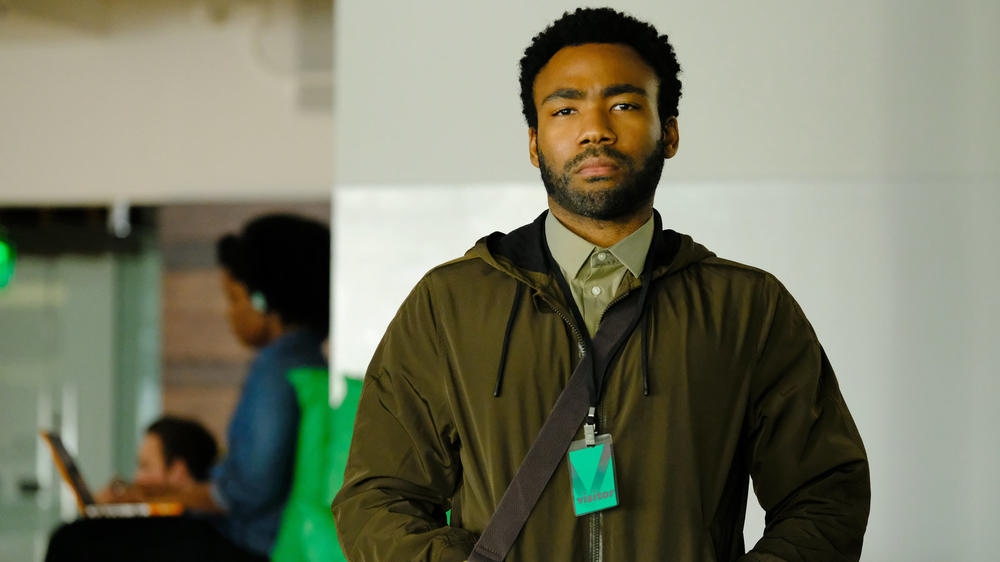 Earn Marks (Donald Glover) and his friends are still hustling in the second season of FX's Atlanta.