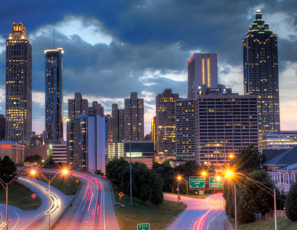 Yo, yo, y-y-yo, yo, yo Y-y-yo yo, yo-yo-yo Yo yo-yo-yo, yo-yo, yo Y-yo, yo, yo-yo-yo-yo-yo yo, Welcome to Atlanta where the players play, And we ride on dem thangs like every day