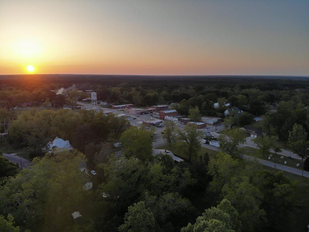 Adrian is home to less than 1,000 residents, and about 25% of them are at least 60 years old.