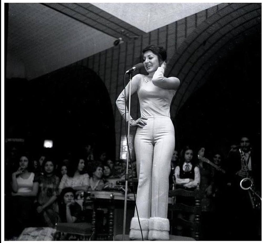 Googoosh singing in 1969