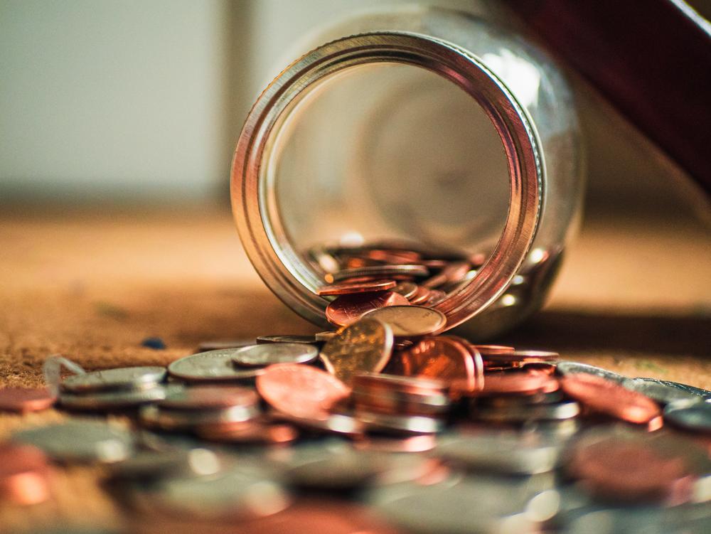 A south Georgia tax collector has been waiving penalties and interest for some residents and not others, even though county commissioners had told him to stop. 