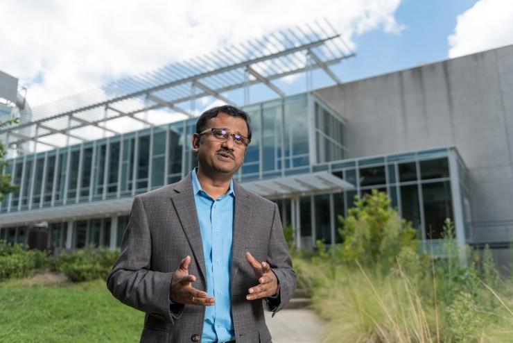 Georgia Tech professor Krishnendu Roy and his research team has received NIH funding to evaluate certain molecules to help improve coronavirus vaccines.