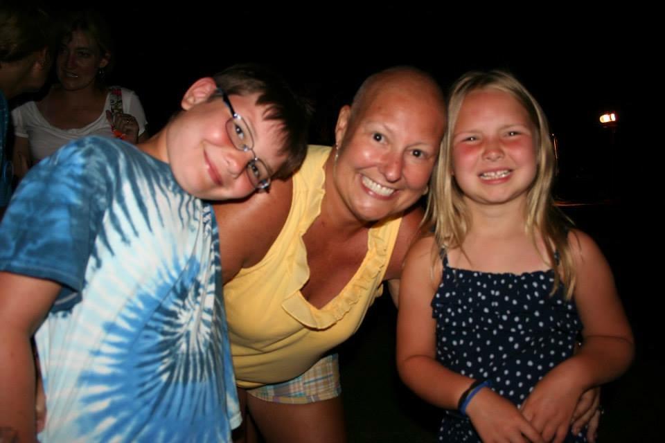 Cancer survivor Lynn Wyatt with her two kids
