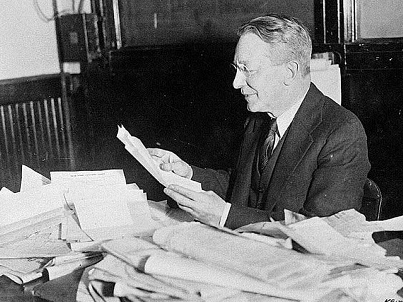 Julian Harris was editor and co-owner of the Columbus Enquirer-Sun. He and his wife, Julia, won a Pulitzer Prize in 1926 for their reporting on the  Ku Klux Klan.