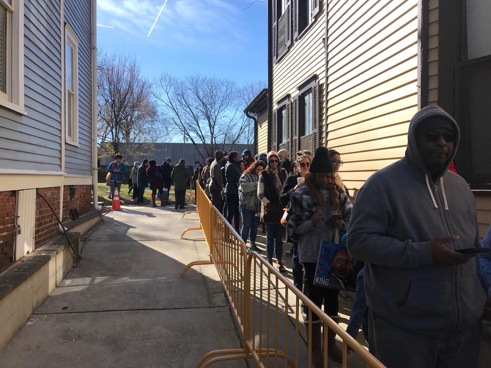 Dozens stand in line to get into Martin Luther King, Jr's birth home. 
