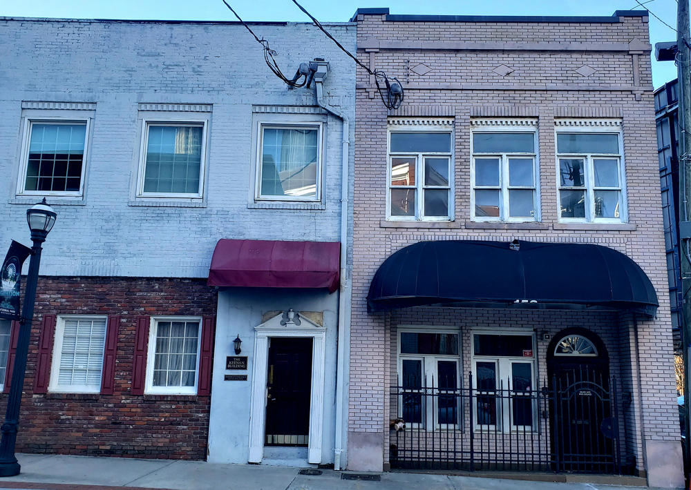 152 Nassau Street (right) was a record studio and, at one point, a 