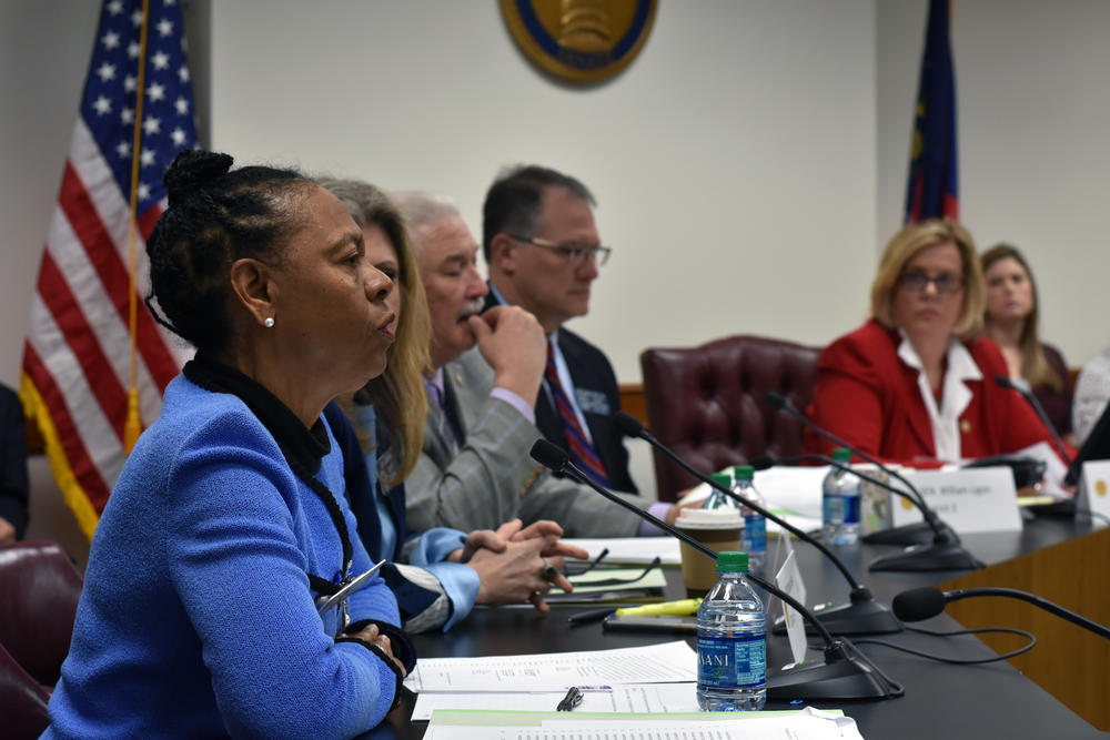 State Sen. Valencia Seay (D-Riverdale) speaks at the Senate Science and Technology committee Monday, March 18, 2019.