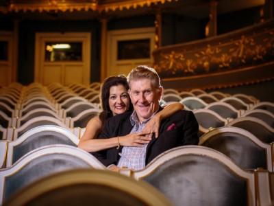 Opera singers Sherrill Milnes and Maria Zouves work to bring new talent to the opera scene in Savannah, Georgia. 