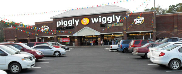 A Piggly Wiggly storefront.