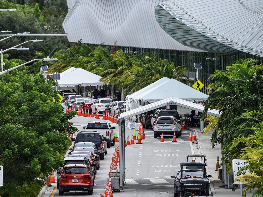 As the U.S. epicenter of the coronavirus shifts from the Northeast to the Sun Belt, Florida's total case count has officially surpassed that of New York.