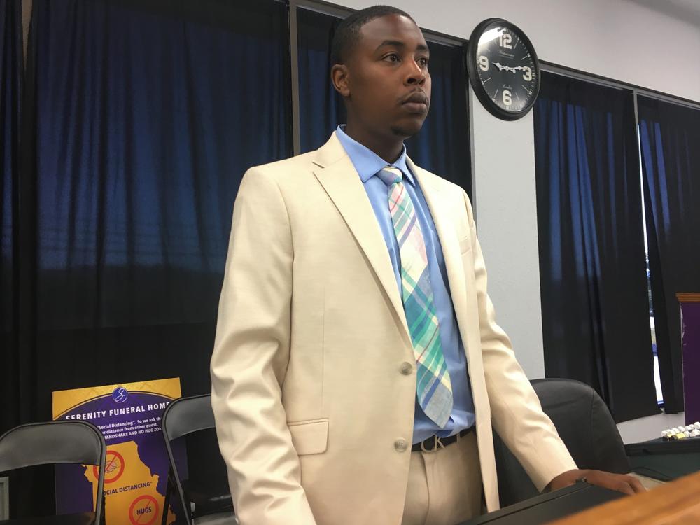 Da-Nearle Clarke, an apprentice funeral director at Serenity Funeral Home in Kansas City, Mo., knows the families of many of the murder victims memorialized here.