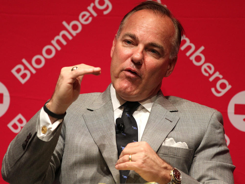 John Barger, who serves on the USPS board of governors, speaks during the Bloomberg Link Pensions and Endowment Portfolio Strategies Conference in Los Angeles in 2011.