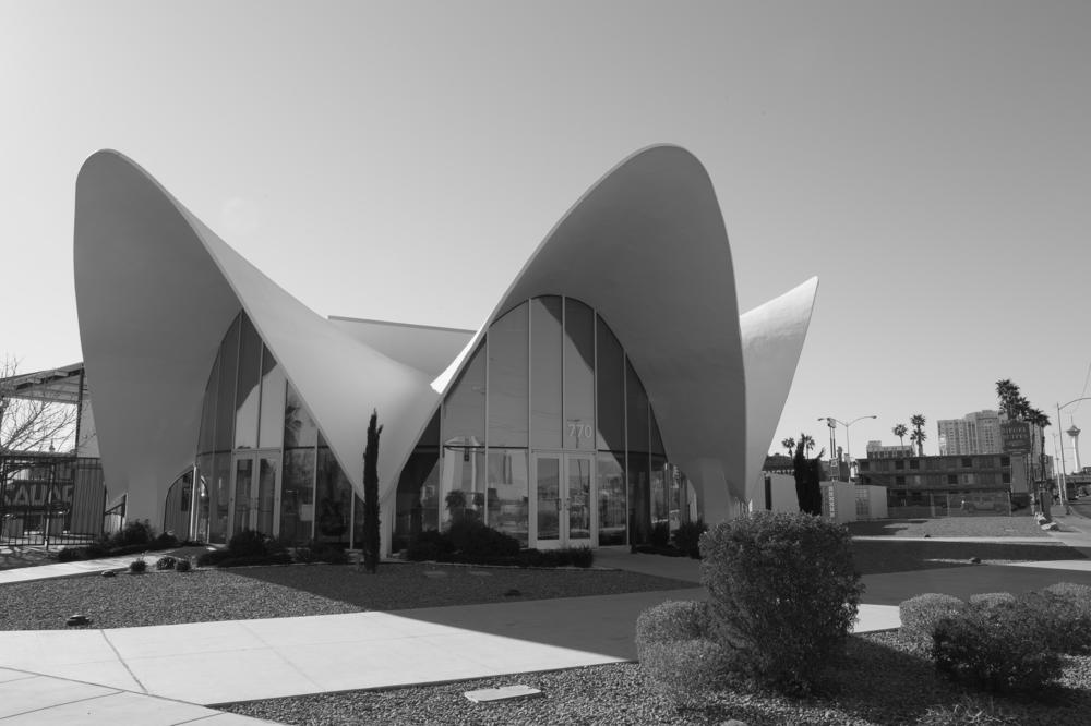 This futuristic, Googie-style building designed by Williams was once the lobby of La Concha Motel in Las Vegas. In 2005, the motel was demolished, but the lobby was relocated and preserved by The Neon Museum in Las Vegas.