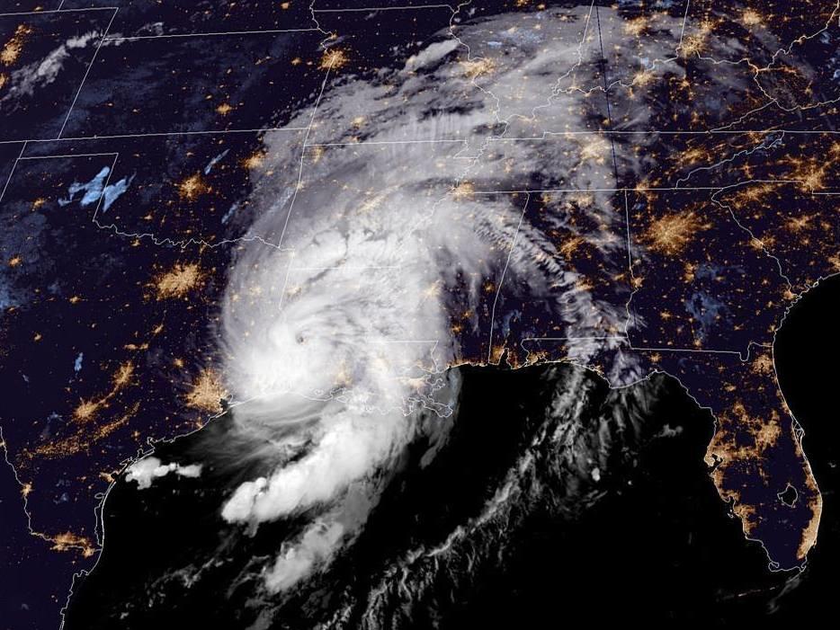 Hurricane Laura's arrival at the Louisiana coast early Thursday prompted the National Hurricane Center to warn: 