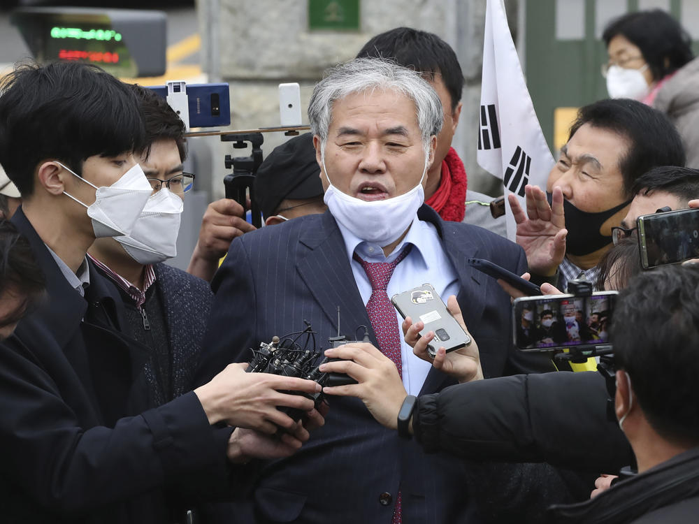 Sarang Jeil Church pastor Jun Kwang-hun speaks outside a detention center in Uiwang, South Korea, in April. Jun tested positive for the coronavirus last month, two days after he took part in an anti-government rally in Seoul.