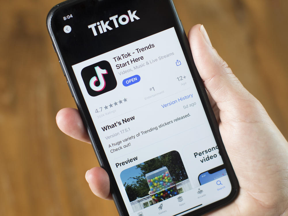 As of Sunday, mobile app stores in the U.S. won't be allowed to distribute or maintain the WeChat or TikTok apps, the Commerce Department says.