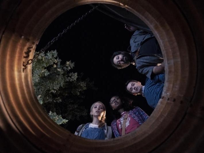 (Center to Right): Samantha (Jessica Rothe), Becky (Ashleigh LaThrop), Ian (Dan Byrd) and Wilson (Desmin Borges) are bunker buddies in <em>Utopia</em>.