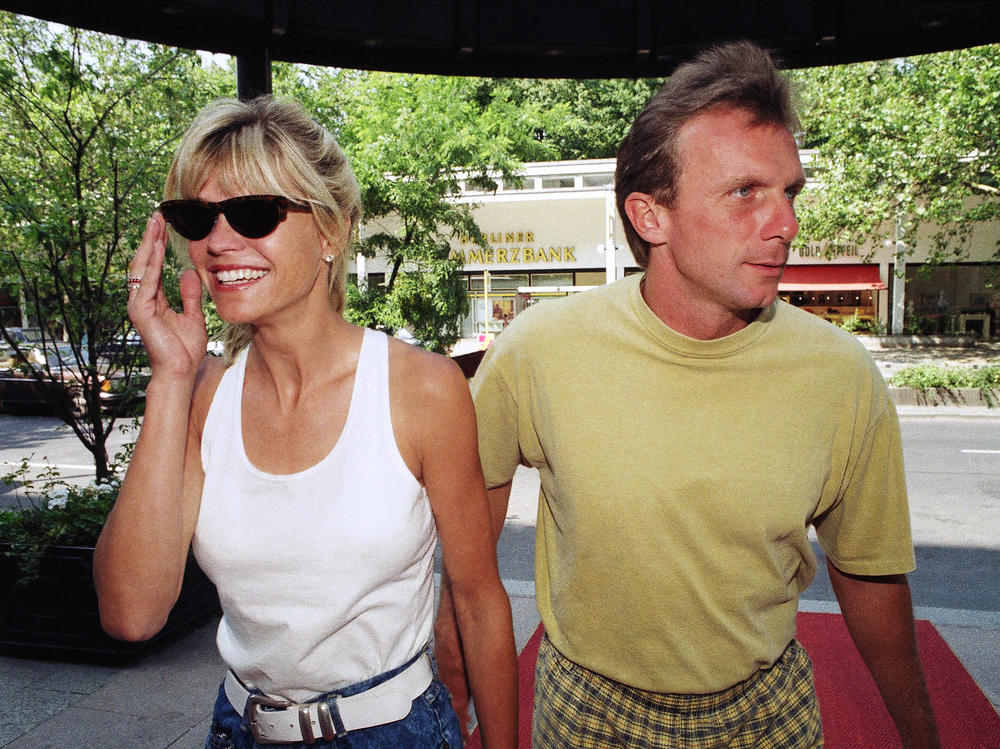 Jennifer Montana and Joe Montana are seen in Berlin in 1991. The Montanas thwarted the kidnapping of their grandchild Saturday, the Los Angeles County Sheriff's Department said.