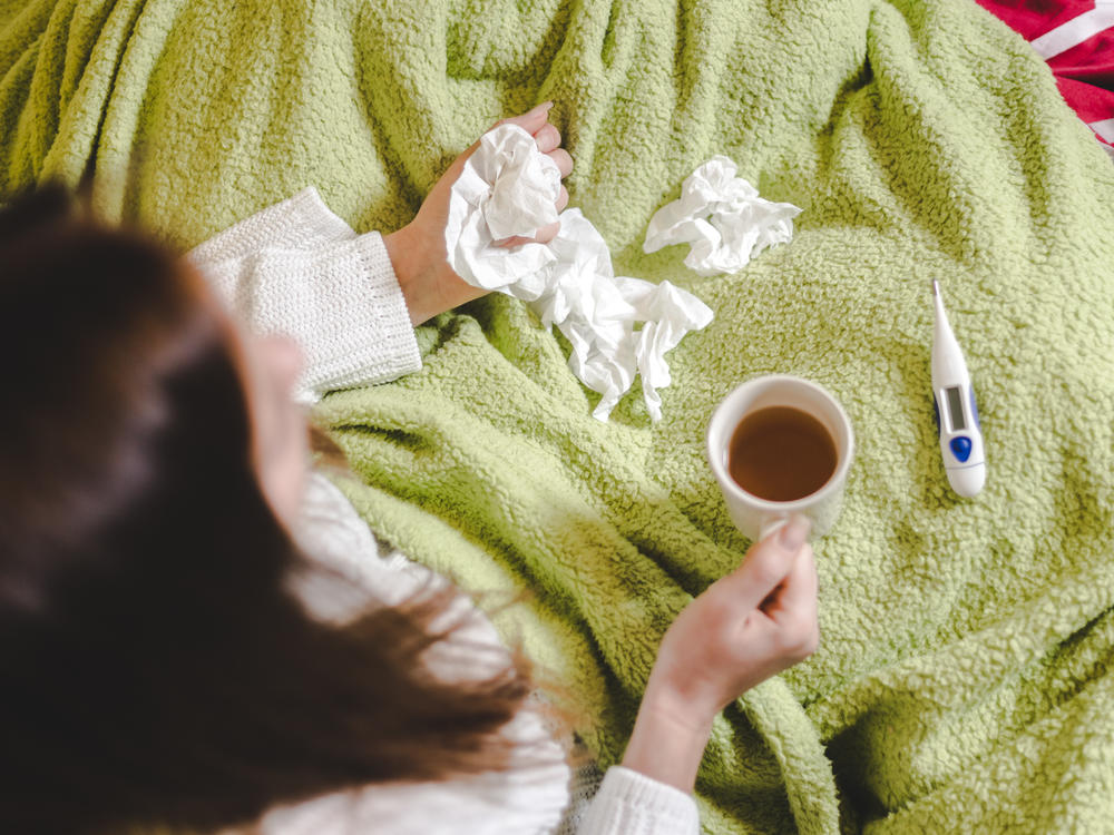 Is that sneezing or coughing fit a sign of allergies, a cold, the flu or COVID-19? If you also have a fever — a temperature above 100.4 degrees Fahrenheit or higher — those symptoms probably signal infection and not just allergies acting up. (Wait 30 minutes after eating or drinking to get an accurate measurement.)