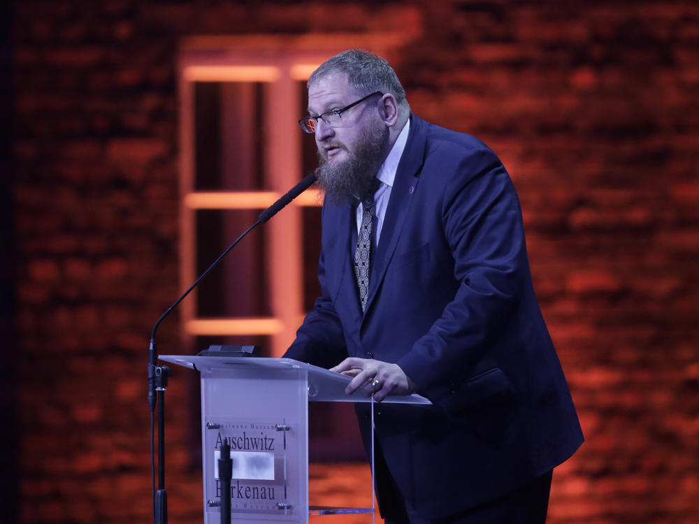 Piotr Cywinski, the director of the Auschwitz-Birkenau State Museum, has offered to serve part of the 10-year sentence of a teenage boy in Nigeria, who was allegedly punished for blasphemy.