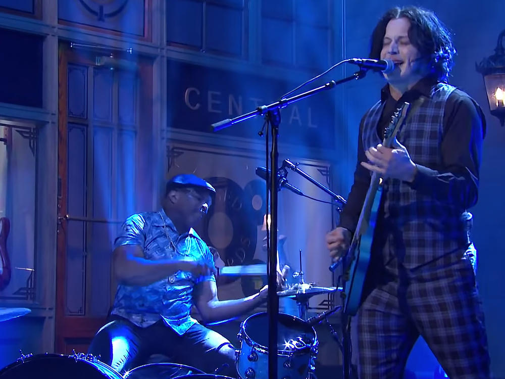 Jack White Gives A Thrilling Performance On 'SNL' — On 2 Days' Notice