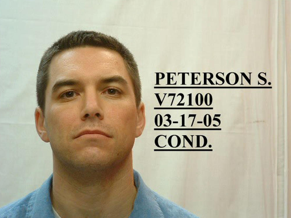The California Supreme Court has ordered a lower court to consider whether Scott Peterson, who was convicted in the slaying of his pregnant wife, should get a new trial.