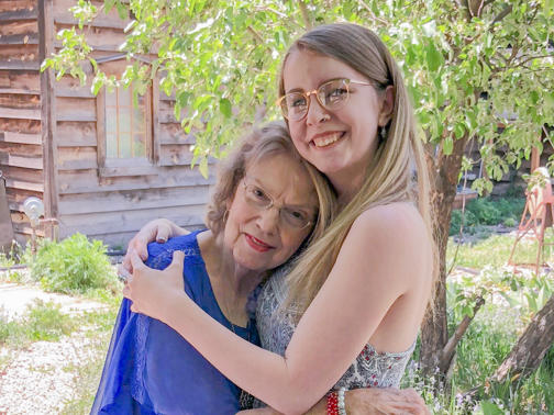 Helen Merrill with her granddaughter, Elizabeth Hartley, in 2017.