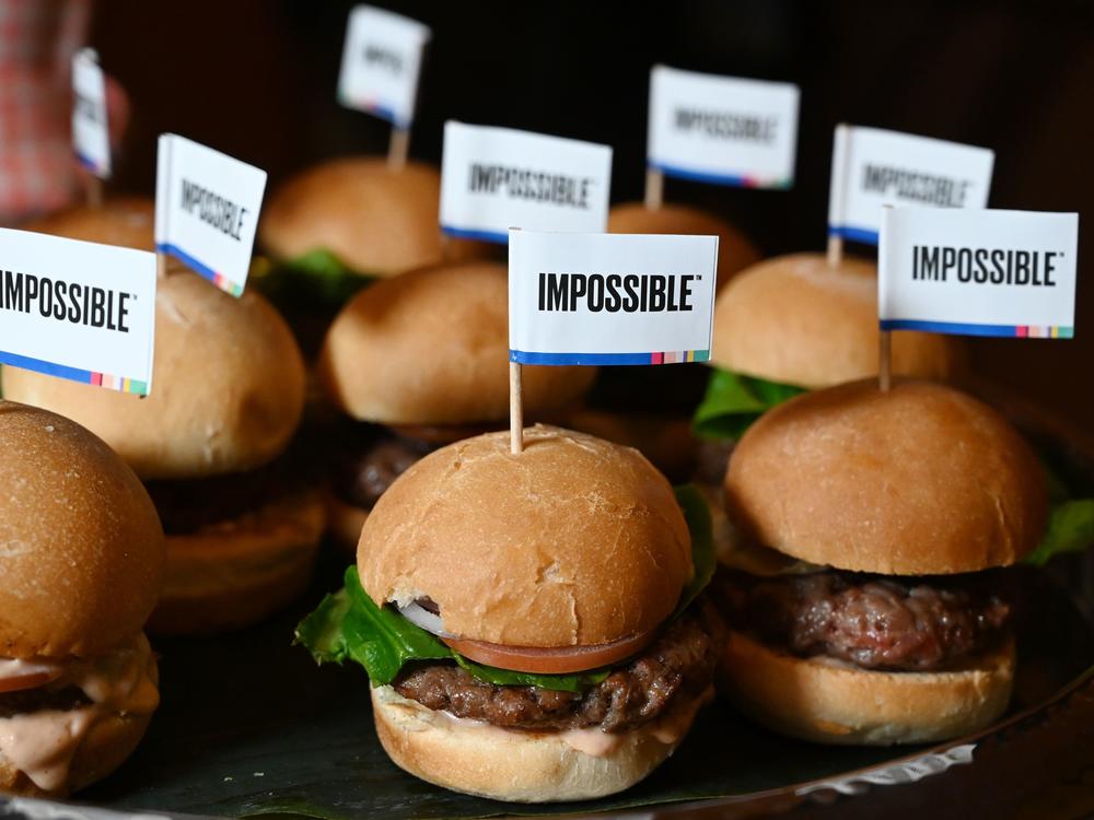 The European Parliament will allow vegetarian meat alternatives, like the Impossible Burger, to retain meat-like names.