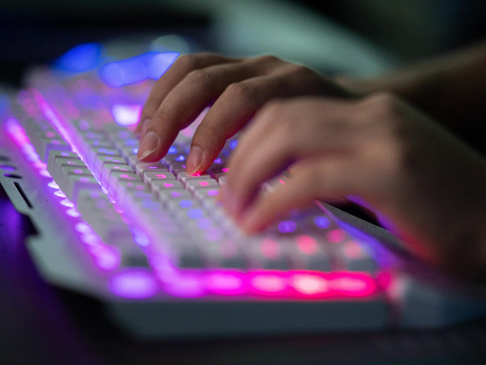 U.S. federal agencies sent an alert Wednesday night that there is 