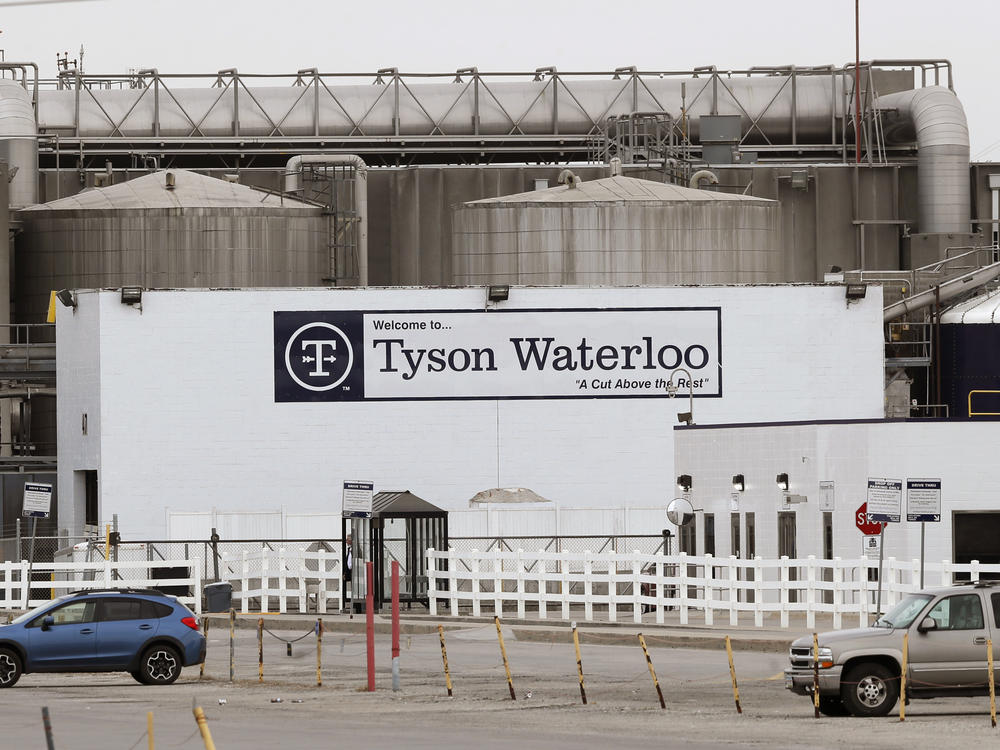 A lawsuit filed by the family of a former Tyson employee who died of COVID-19 complications alleges company supervisors were instructed by high level officials to falsely deny the existence of 