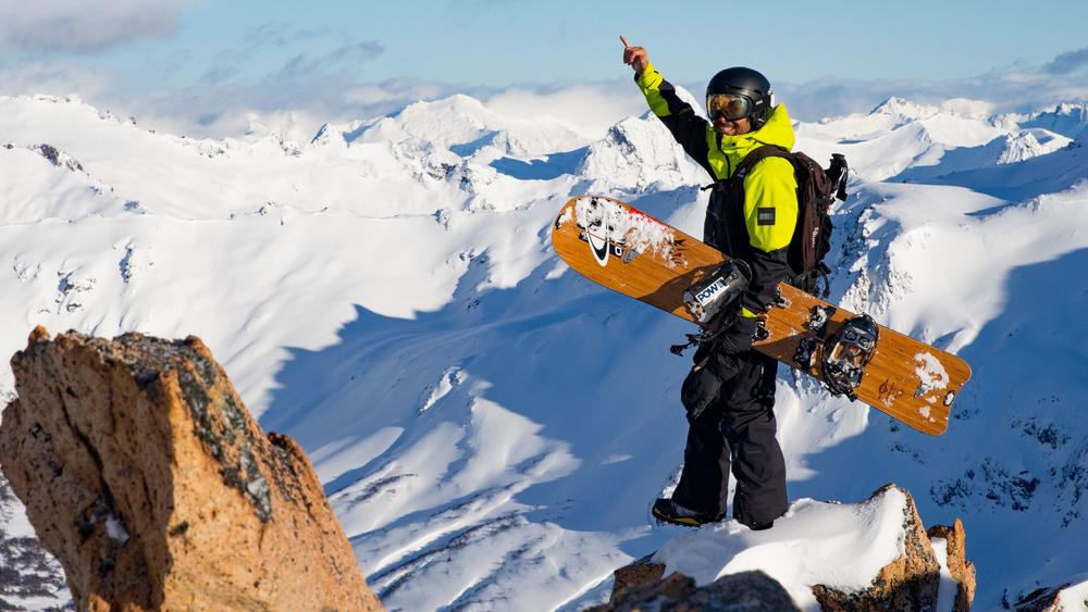 Jones on a peak with a Jones Hovercraft splitboard.