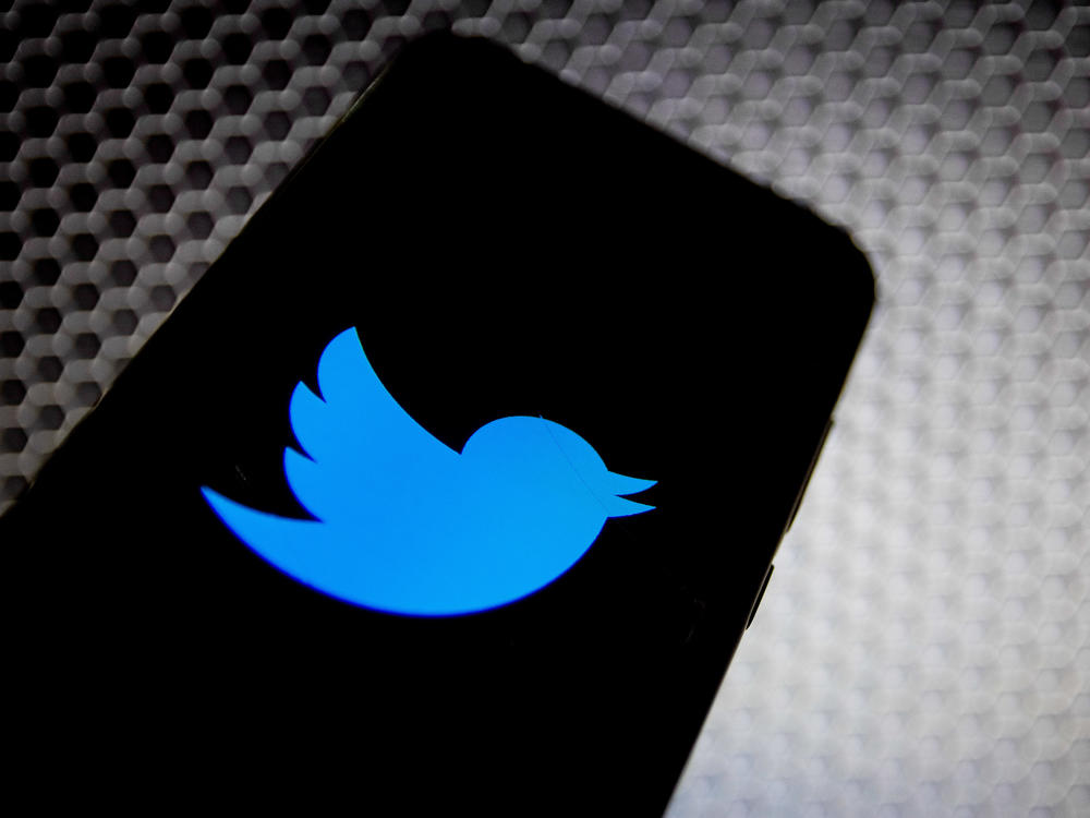 Twitter says it will work with global health experts to enforce new rules prohibiting conspiracy-based misinformation about the coronavirus.